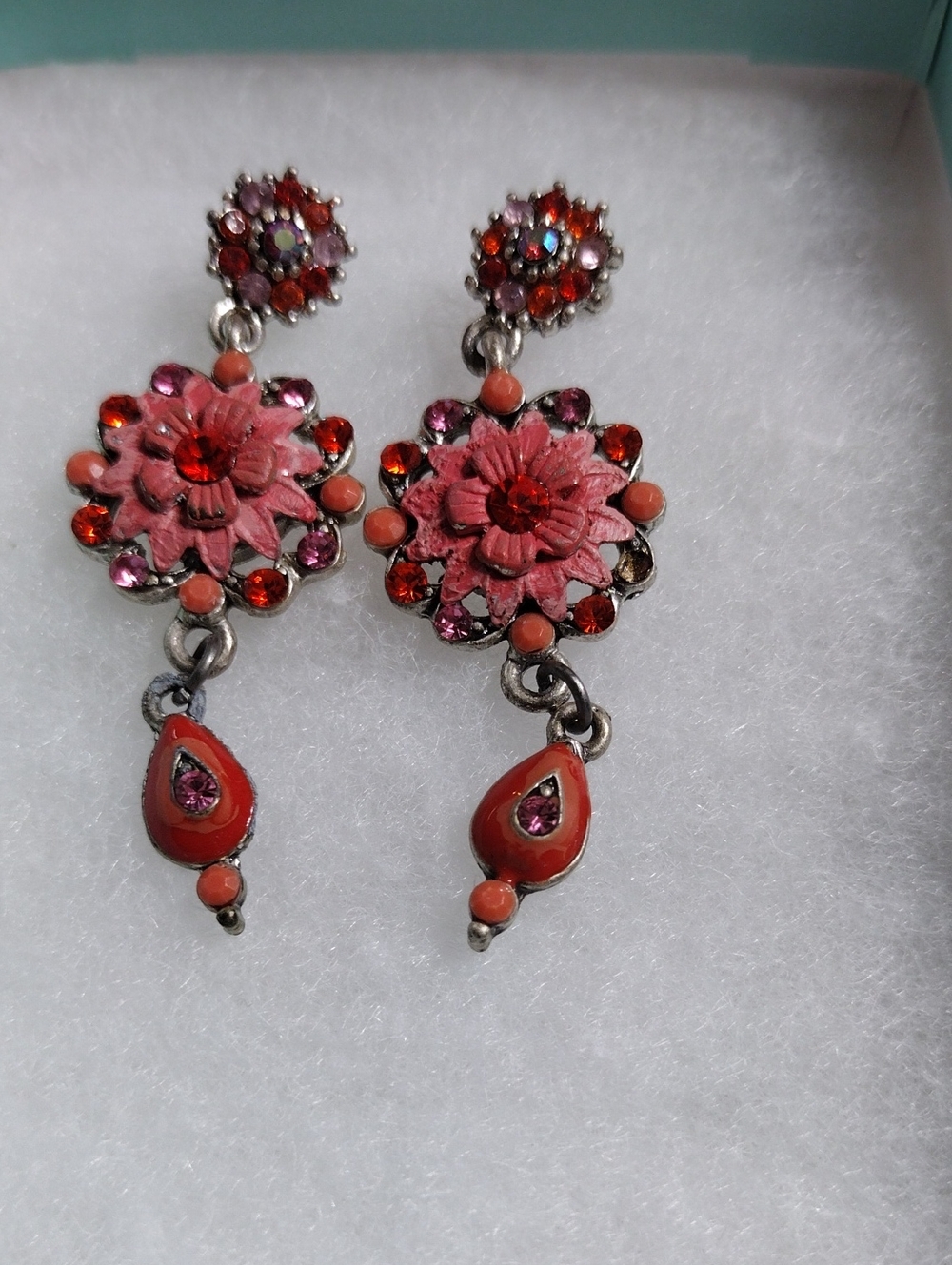 Pink Floral Drop Earrings - Women's Fashion Jewelry